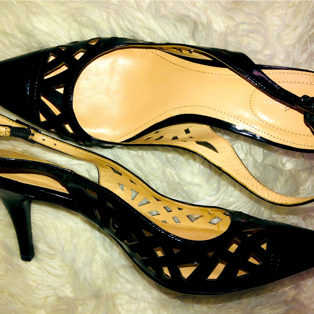 Calvin Klein sljngback pumps shiny black